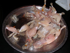 A bowl full of raw frogs